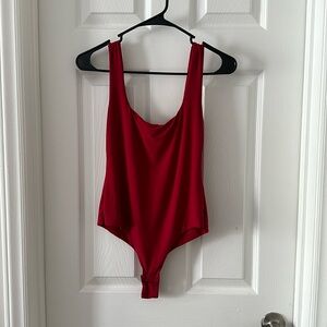 PrettyLittleThing Slinky Red Square Neck Bodysuit